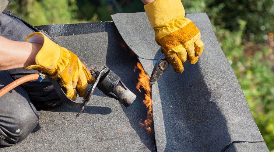 Expert Emergency Roof Repairs services in High Rolls Mountain Park, NM